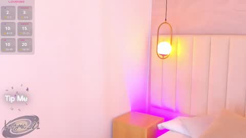 K O S M I C online show from 23, 11, 2025