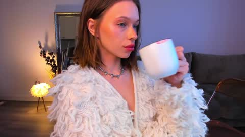 kossie_ online show from 1, 2, 2025