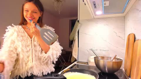 kossie_ online show from 1, 2, 2025