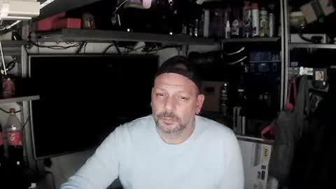 Kosta online show from 8, 1, 2025