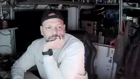 Kosta online show from 13, 1, 2025