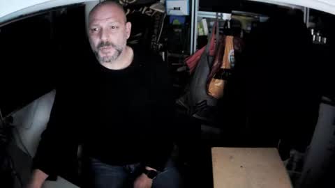 Kosta online show from 25, 11, 2025