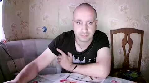 Snapshot of kostua31 chatting on 27, 5, 2026 kvg-1994 online show from 27, 5, 2026