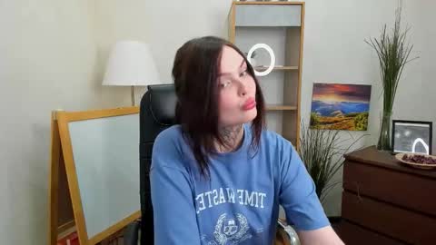 Ariel online show from 13, 12, 2025