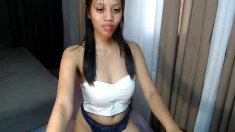 kourtneyluv online show from 17, 1, 2025