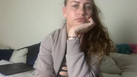 koyoteej online show from 15, 1, 2025