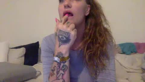 koyoteej online show from 18, 1, 2025