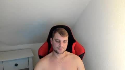 Snapshot of kozik1992 chatting on 2, 1, 2025 Bartek online show from 2, 1, 2025