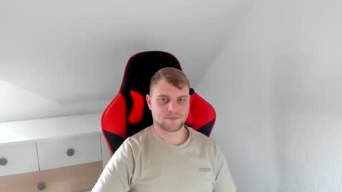 Snapshot of kozik1992 chatting on 5, 2, 2025 Bartek online show from 5, 2, 2025