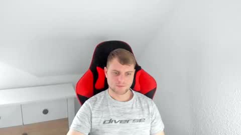 Snapshot of kozik1992 chatting on 16, 2, 2025 Bartek online show from 16, 2, 2025