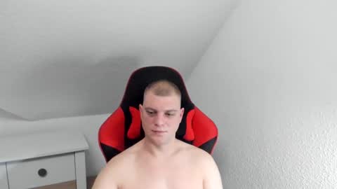 Snapshot of kozik1992 chatting on 22, 2, 2025 Bartek online show from 22, 2, 2025