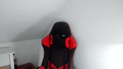 Snapshot of kozik1992 chatting on 21, 10, 2025 Bartek online show from 21, 10, 2025