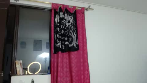 kratos_and_afrodita online show from 18, 12, 2025