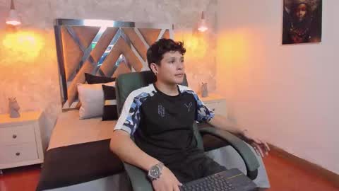 Snapshot of kraven_lust chatting on 17, 9, 2025 Kraven online show from 17, 9, 2025