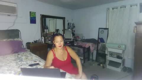 kreamyk420 online show from 17, 10, 2025