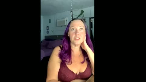 kreamyk420 online show from 24, 4, 2026