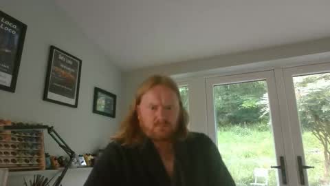 kreestafa182285 online show from 17, 5, 2026