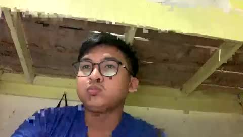 Snapshot of krezikeed chatting on 11, 1, 2025 krezikeed online show from 11, 1, 2025