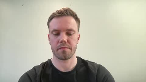 kris4kris4 online show from 20, 4, 2026