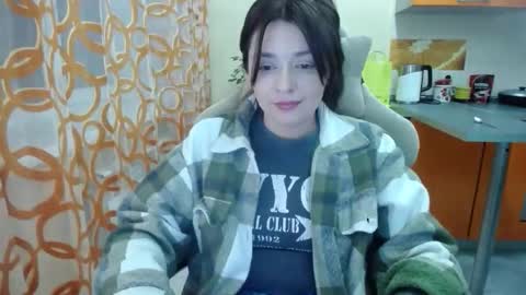 Snapshot of kris_again chatting on 16, 12, 2025 Kris online show from 16, 12, 2025