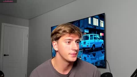 Snapshot of krishort chatting on 10, 10, 2025 krishort online show from 10, 10, 2025