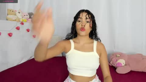 Snapshot of krissell_ chatting on 19, 5, 2026 SammyKrissell online show from 19, 5, 2026
