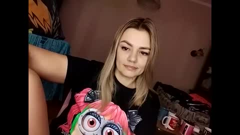 KrissSexi online show from 12, 2, 2025