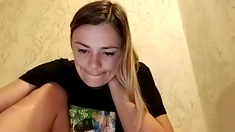 KrissSexi online show from 28, 9, 2025