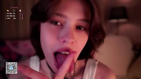 Sarah online show from 4, 10, 2025