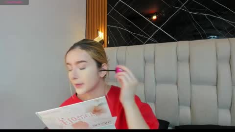 Snapshot of kristal_joi_dl chatting on 13, 11, 2025 kristal online show from 13, 11, 2025