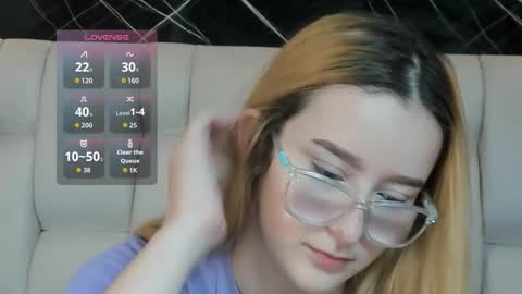 Snapshot of kristal_joi_dl chatting on 30, 11, 2025 kristal online show from 30, 11, 2025