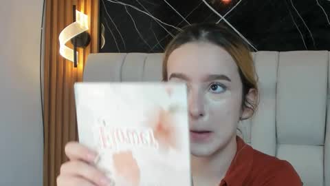 Snapshot of kristal_joi_dl chatting on 1, 12, 2025 kristal online show from 1, 12, 2025