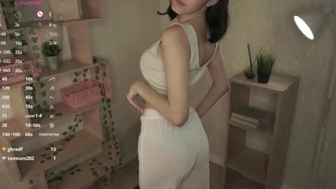 Emma online show from 20, 10, 2025