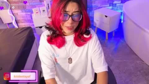 kristen_tay online show from 11, 1, 2026