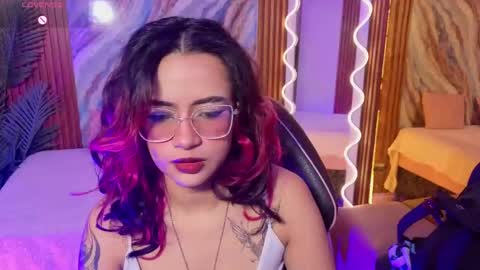Snapshot of kristen_tay chatting on 6, 6, 2026 kristen_tay online show from 6, 6, 2026
