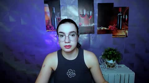 Snapshot of kristenx_x chatting on 17, 9, 2025 Kristen online show from 17, 9, 2025