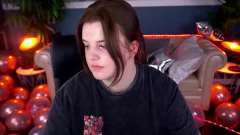 Snapshot of kristifoxy chatting on 3, 2, 2026 kristifoxy online show from 3, 2, 2026