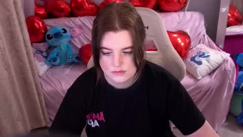 Snapshot of kristifoxy chatting on 8, 2, 2026 kristifoxy online show from 8, 2, 2026