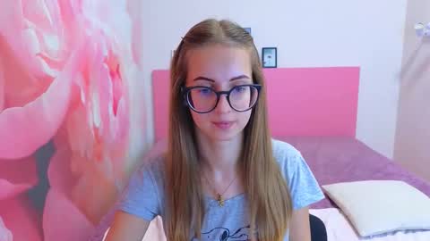 Kristina Adel online show from 13, 11, 2025