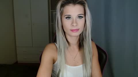 KristineAmore online show from 4, 12, 2025