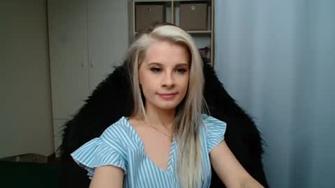 KristineAmore online show from 6, 7, 2026