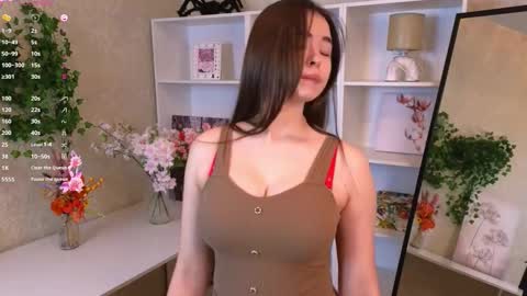 Snapshot of kristinemckerley chatting on 22, 11, 2025 Sofia online show from 22, 11, 2025