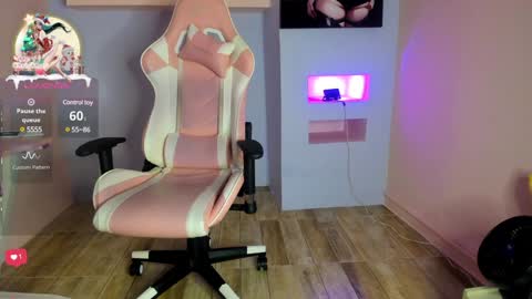 Snapshot of kristinwall chatting on 30, 12, 2024 KristinWall online show from 30, 12, 2024