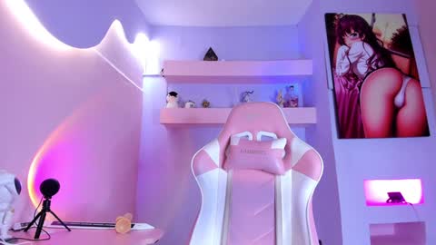 Snapshot of kristinwall chatting on 17, 1, 2025 KristinWall online show from 17, 1, 2025