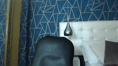 Snapshot of kristinwall chatting on 28, 1, 2025 KristinWall online show from 28, 1, 2025