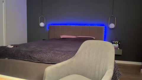 Kristi online show from 12, 9, 2025