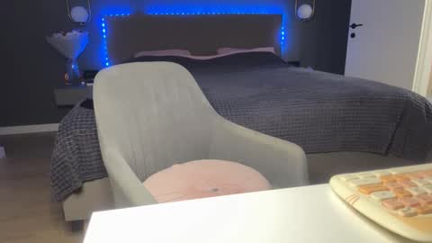 Kristi online show from 23, 10, 2025