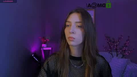 Snapshot of kristylovee chatting on 17, 9, 2025 Kristy online show from 17, 9, 2025