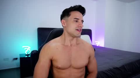 Snapshot of krops_ chatting on 10, 3, 2025 KROPS online show from 10, 3, 2025