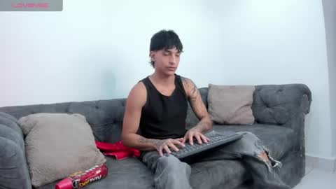 Kroy Wave  Muscle Tattoos Latino online show from 4, 7, 2026